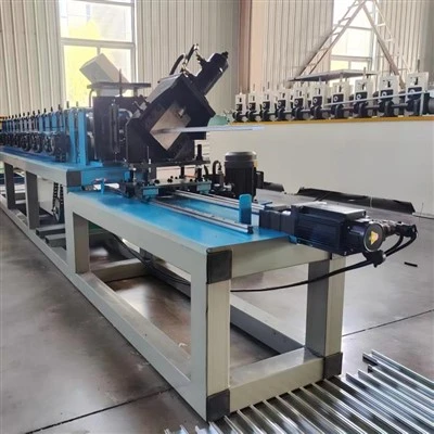 Máy tạo hình cuộn Keel nhẹ